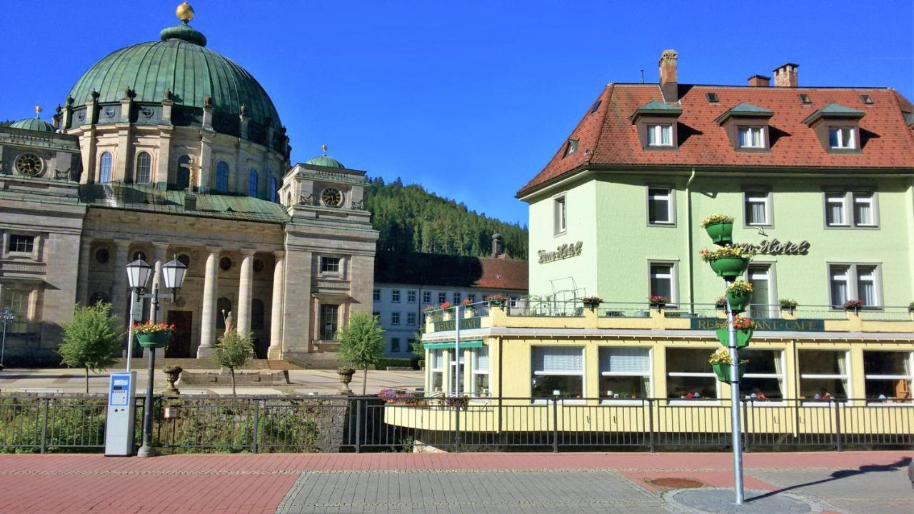 Dom-Hotel سانت بلاسين المظهر الخارجي الصورة
