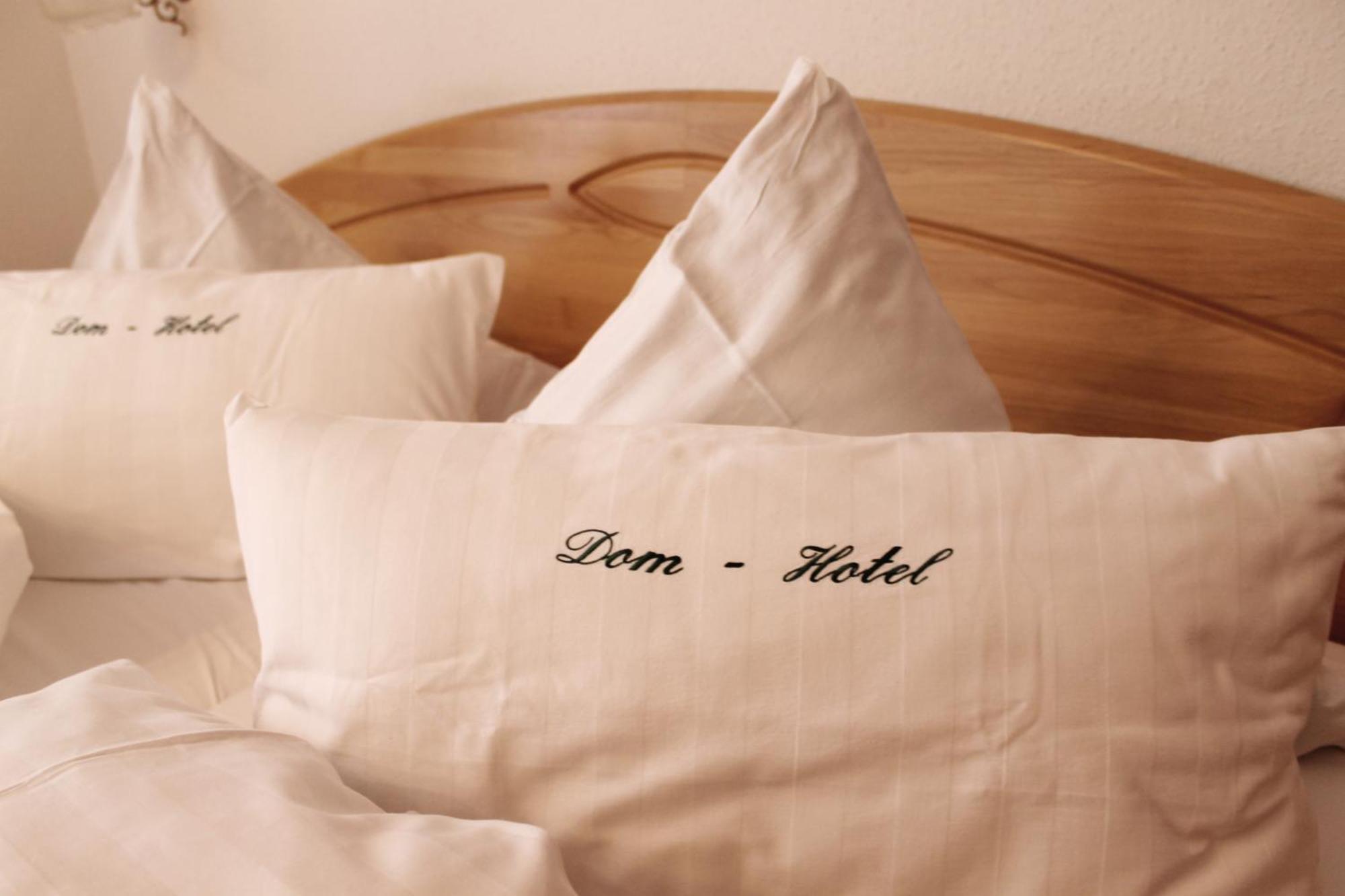 Dom-Hotel سانت بلاسين المظهر الخارجي الصورة