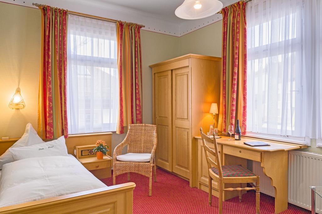 Dom-Hotel سانت بلاسين المظهر الخارجي الصورة